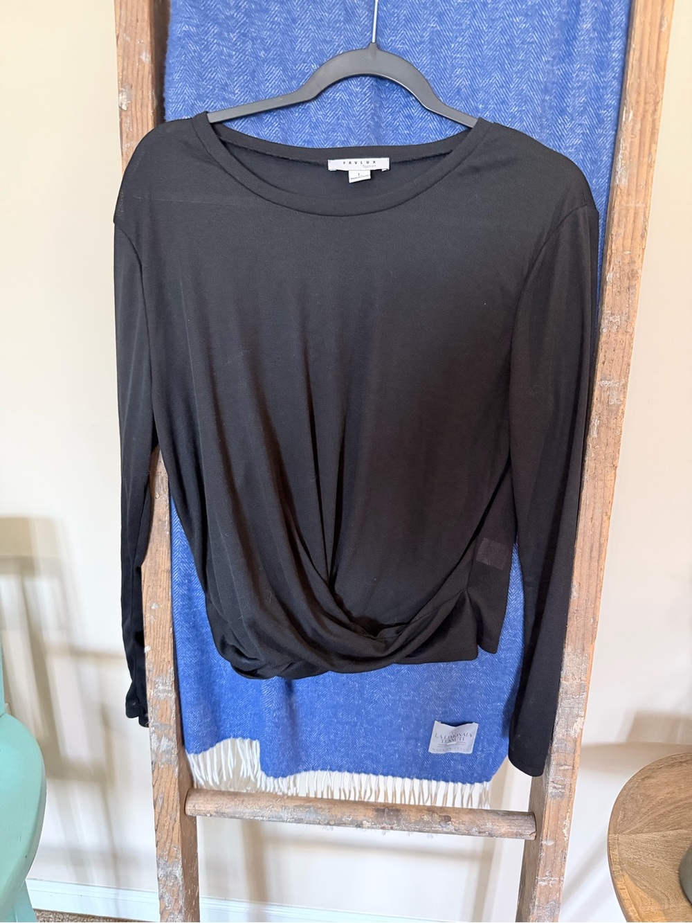 FAVLUX Black Long-Sleeve Twist Hem Top